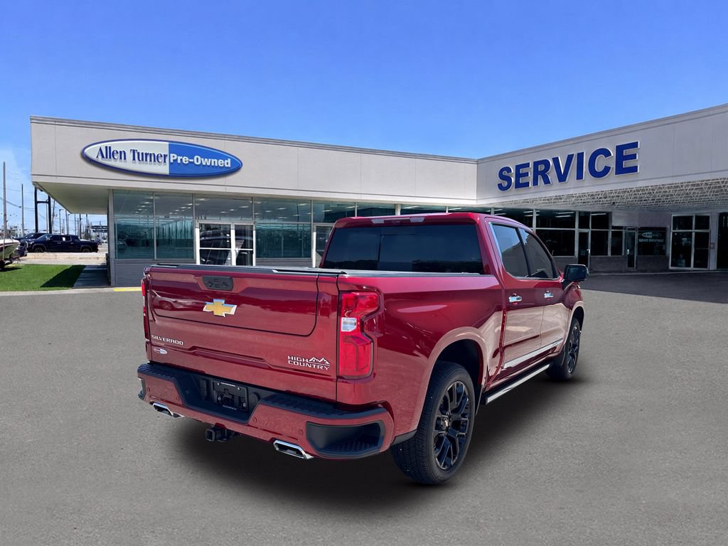 Used 2025 Chevrolet Silverado 1500 High Country w/ High Country Premium Package AWD/4WD image 8