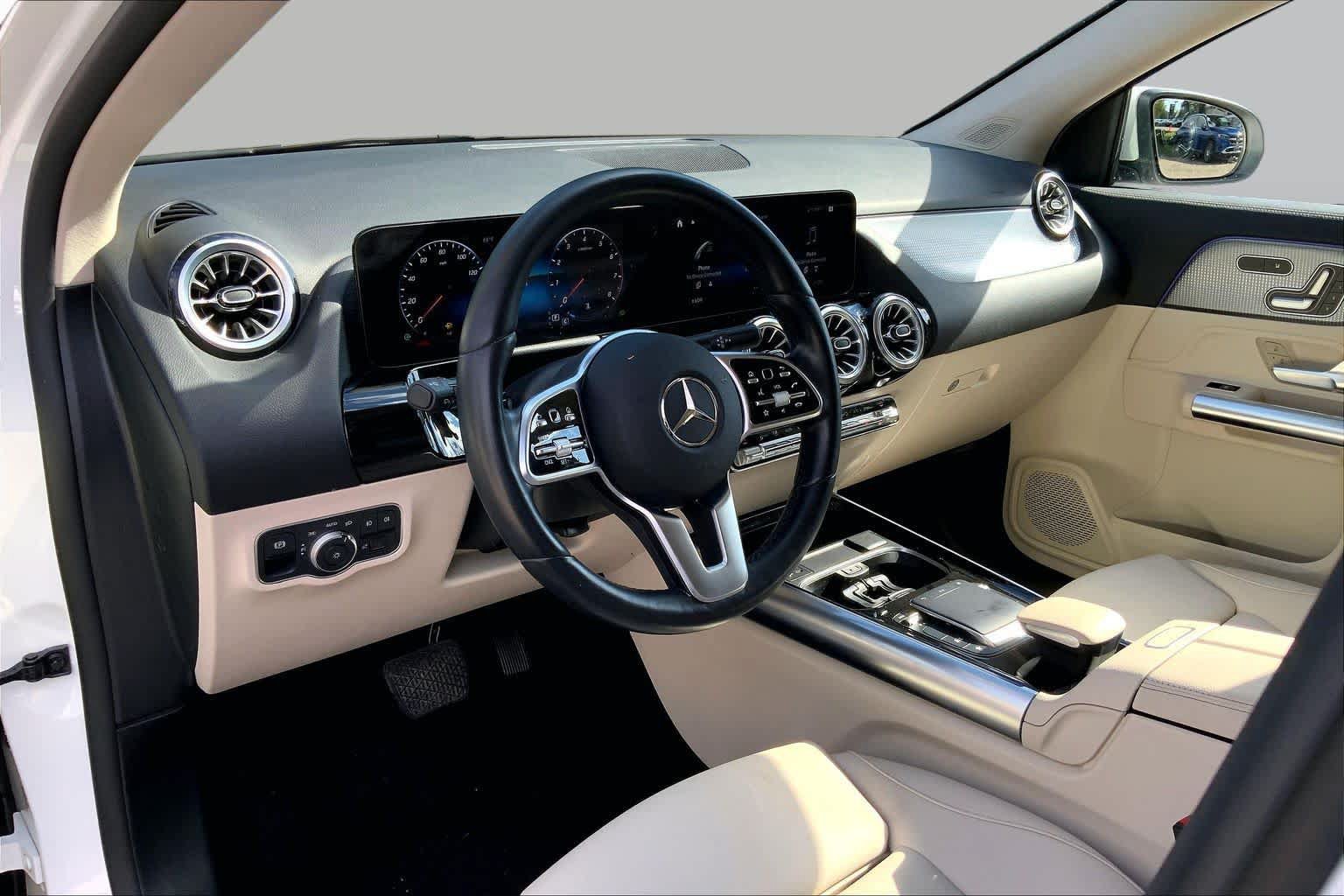 Used 2022 Mercedes-Benz GLA 250 4MATIC image 18