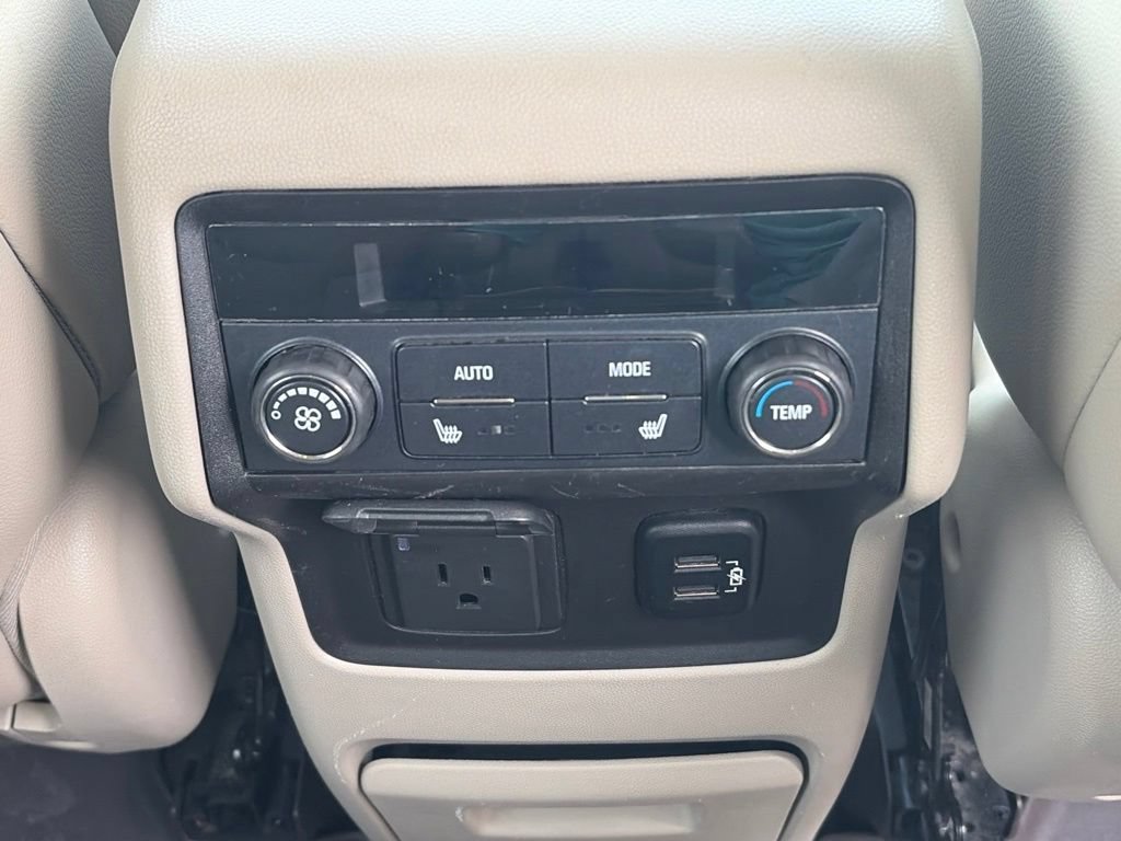 Used 2018 GMC Acadia Denali AWD/4WD image 15