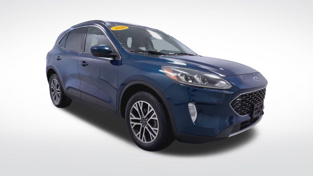 Used 2020 Ford Escape SEL image 2