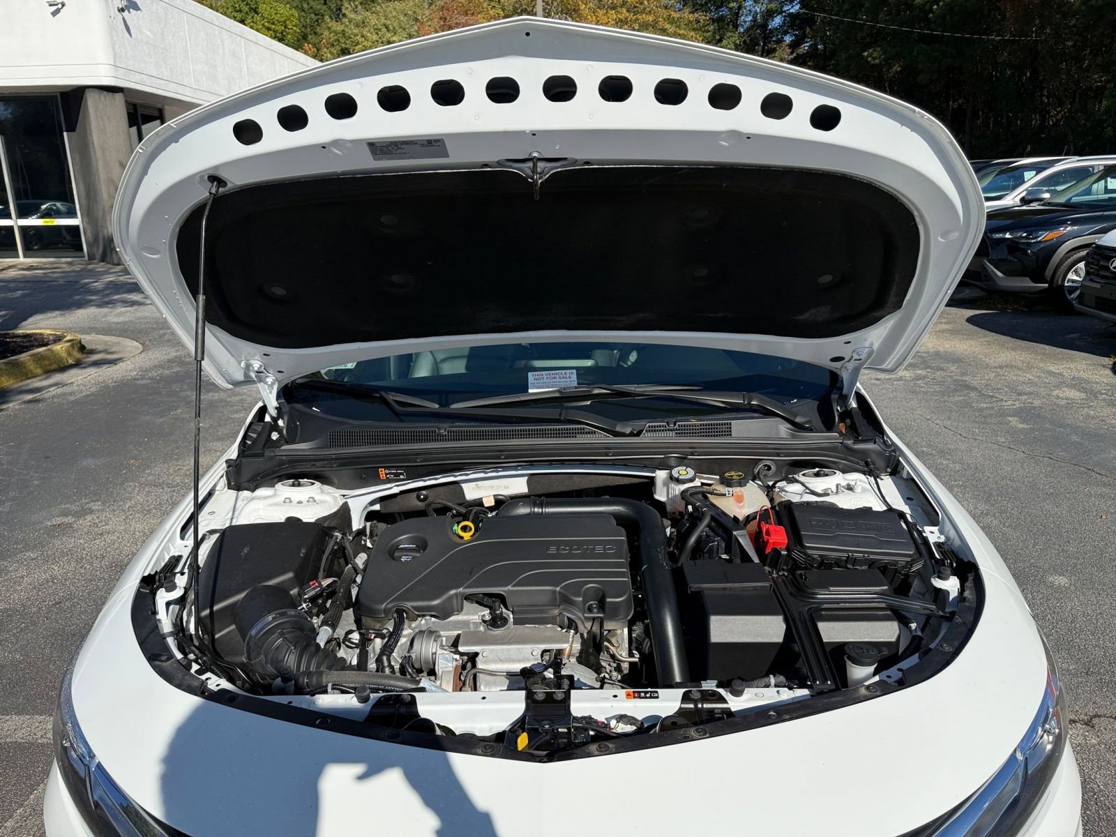 Used 2024 Chevrolet Malibu LT image 32