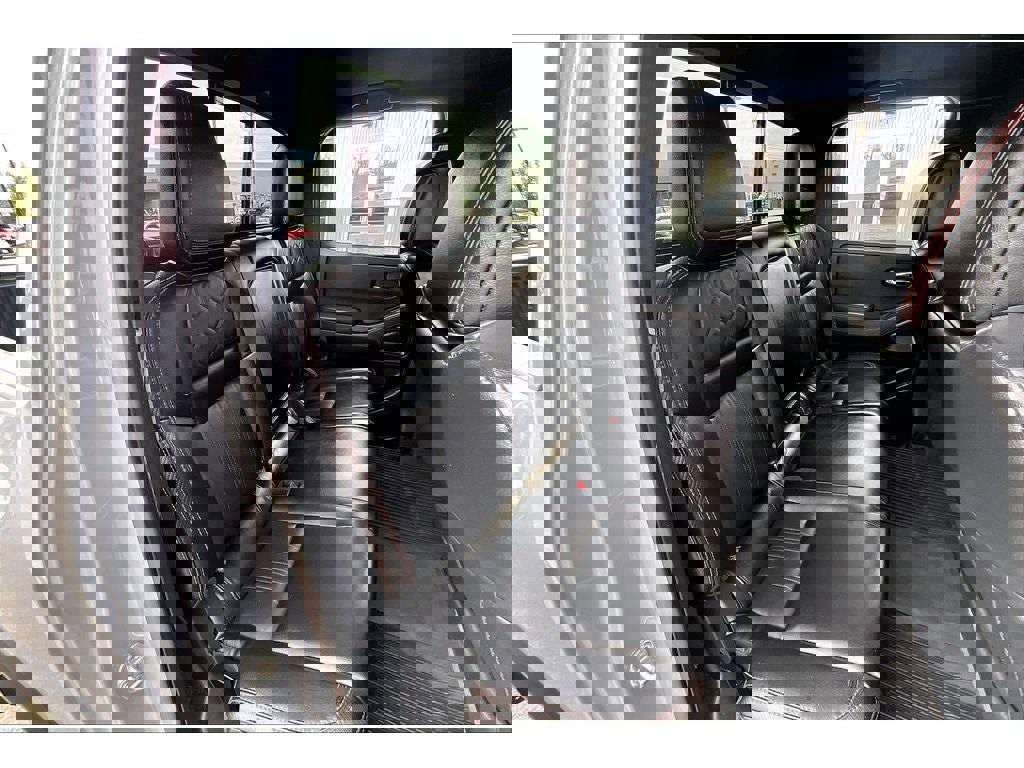 Used 2024 Nissan Frontier PRO-4X w/ Pro Premium Package AWD/4WD image 30