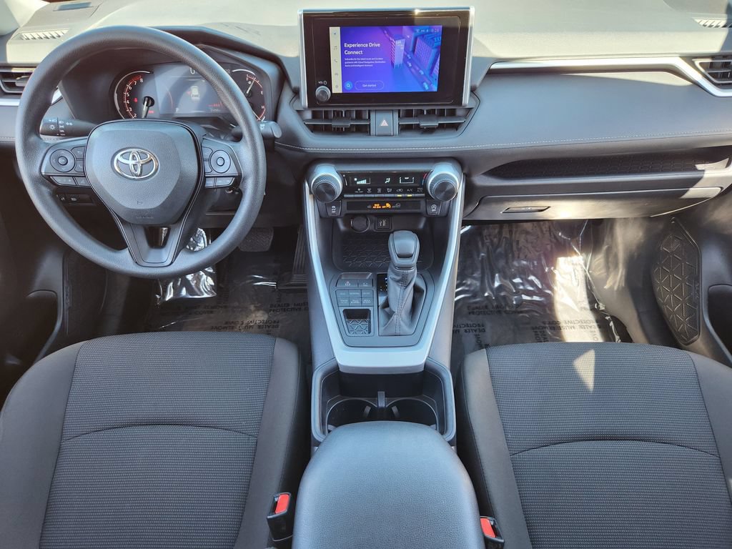Used 2025 Toyota RAV4 LE AWD/4WD image 16