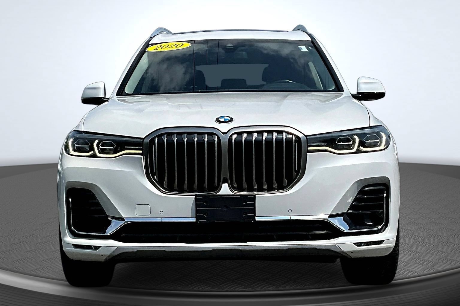 Used 2020 BMW X7 xDrive40i w/ Cold Weather Package AWD/4WD image 2
