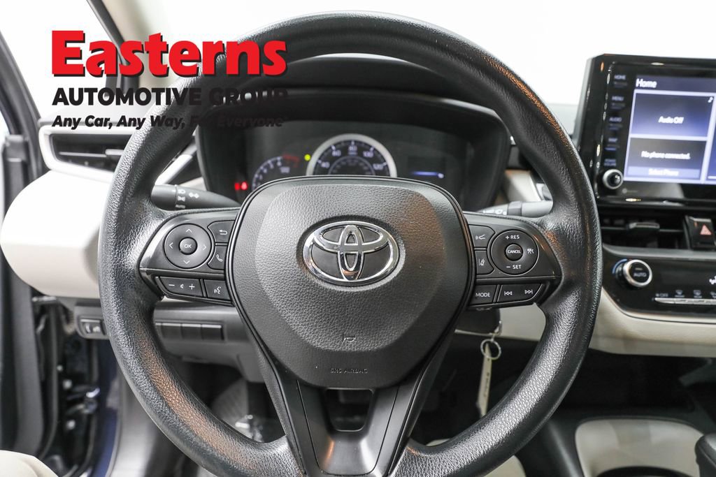 Used 2022 Toyota Corolla LE w/ Carpet Mat Package (TMS) image 10