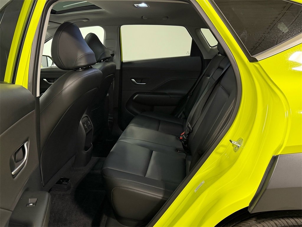 Used 2024 Hyundai Kona Limited image 13