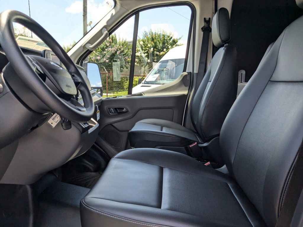 New 2025 Ford Transit 250 148 Medium Roof w/ Load Area Protection Package image 19