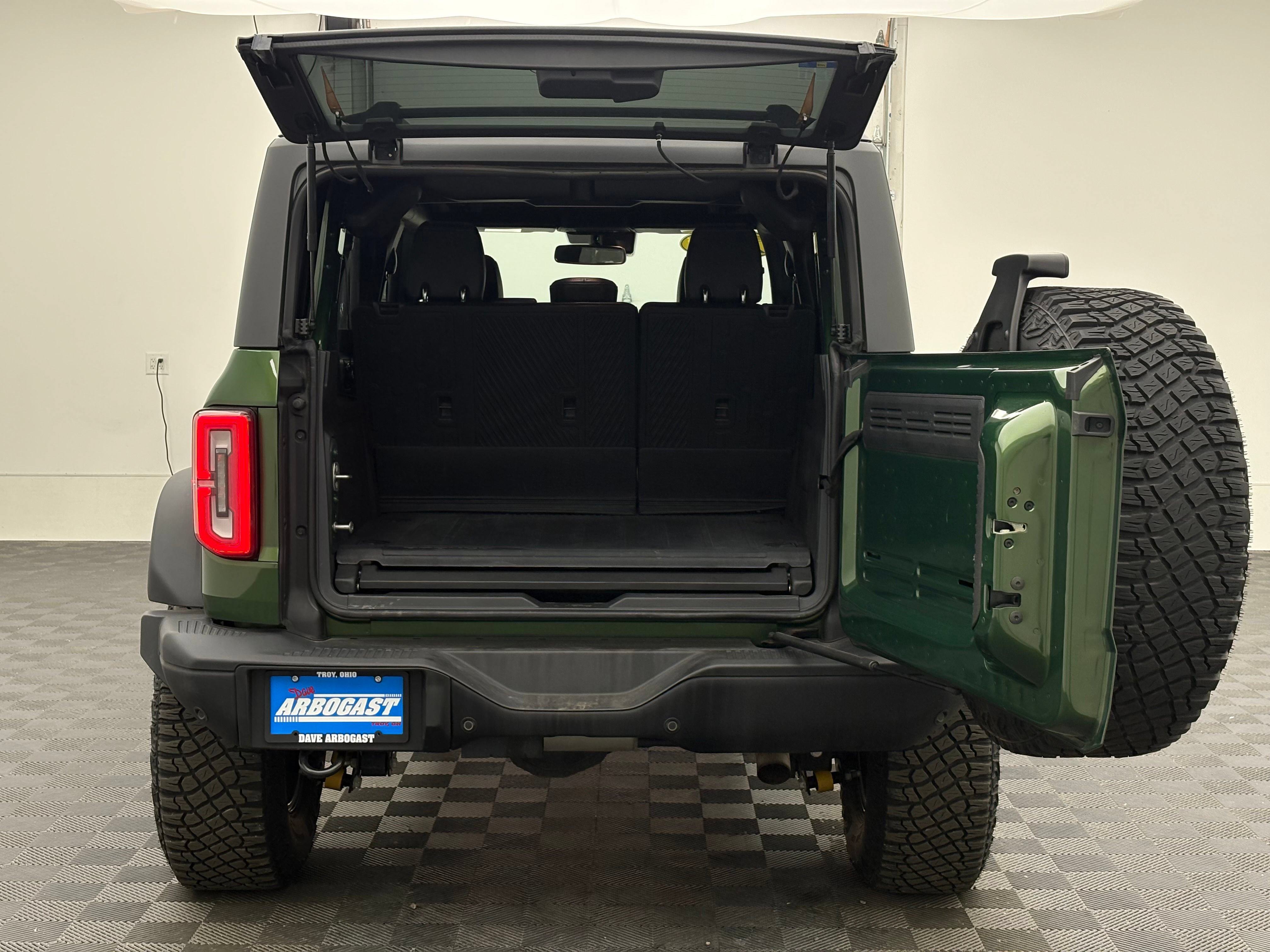 Used 2024 Ford Bronco Everglades AWD/4WD image 10