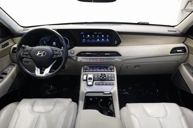Used 2021 Hyundai Palisade Limited image 14