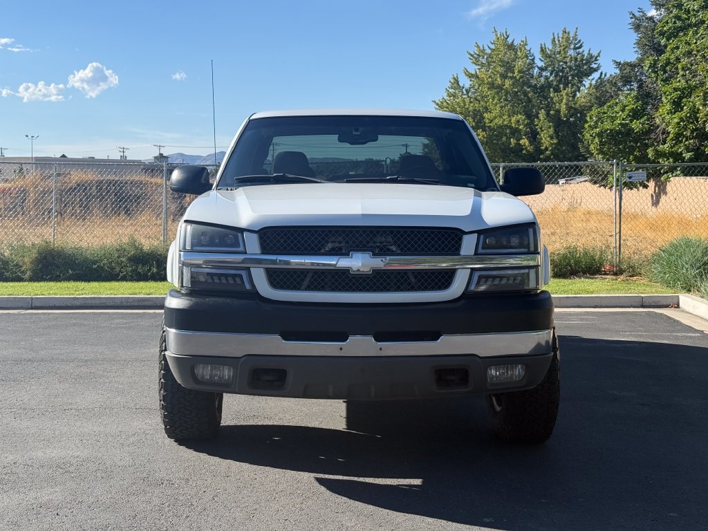 Used 2003 Chevrolet Silverado 2500 LS AWD/4WD image 5