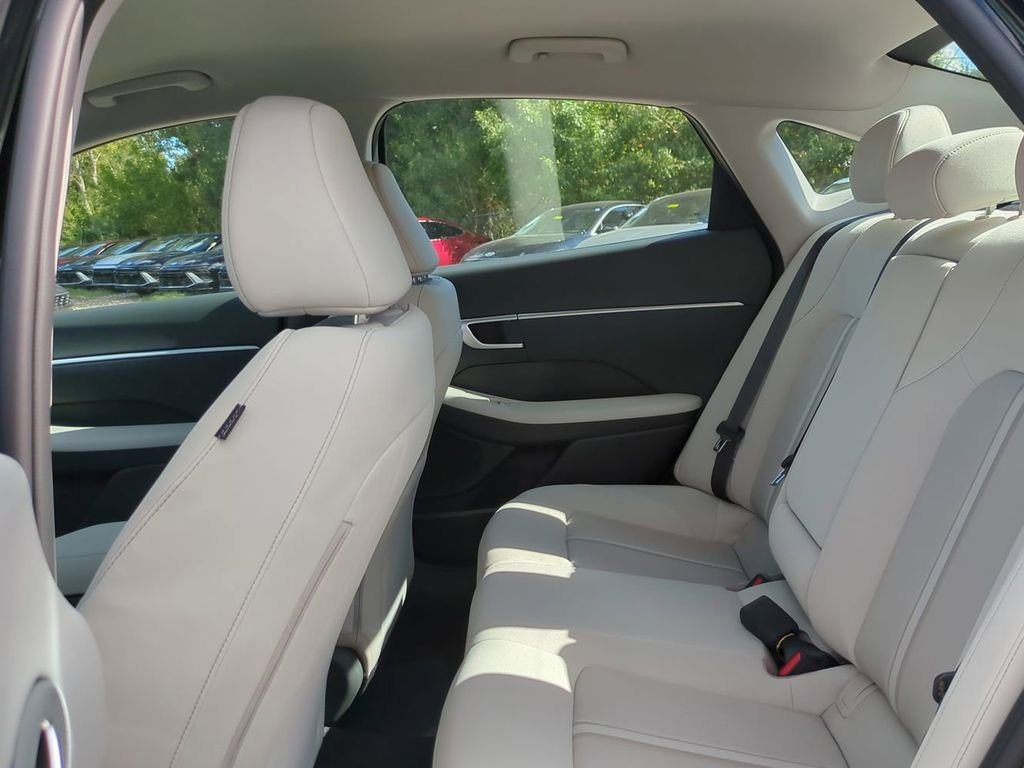 New 2026 Hyundai Sonata SEL FWD image 14