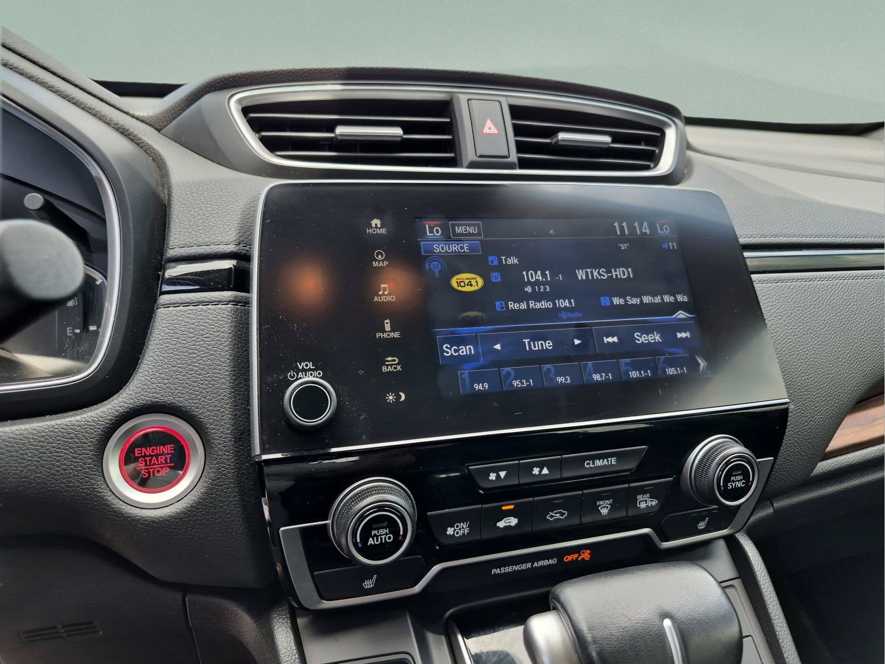 Used 2017 Honda CR-V Touring image 12