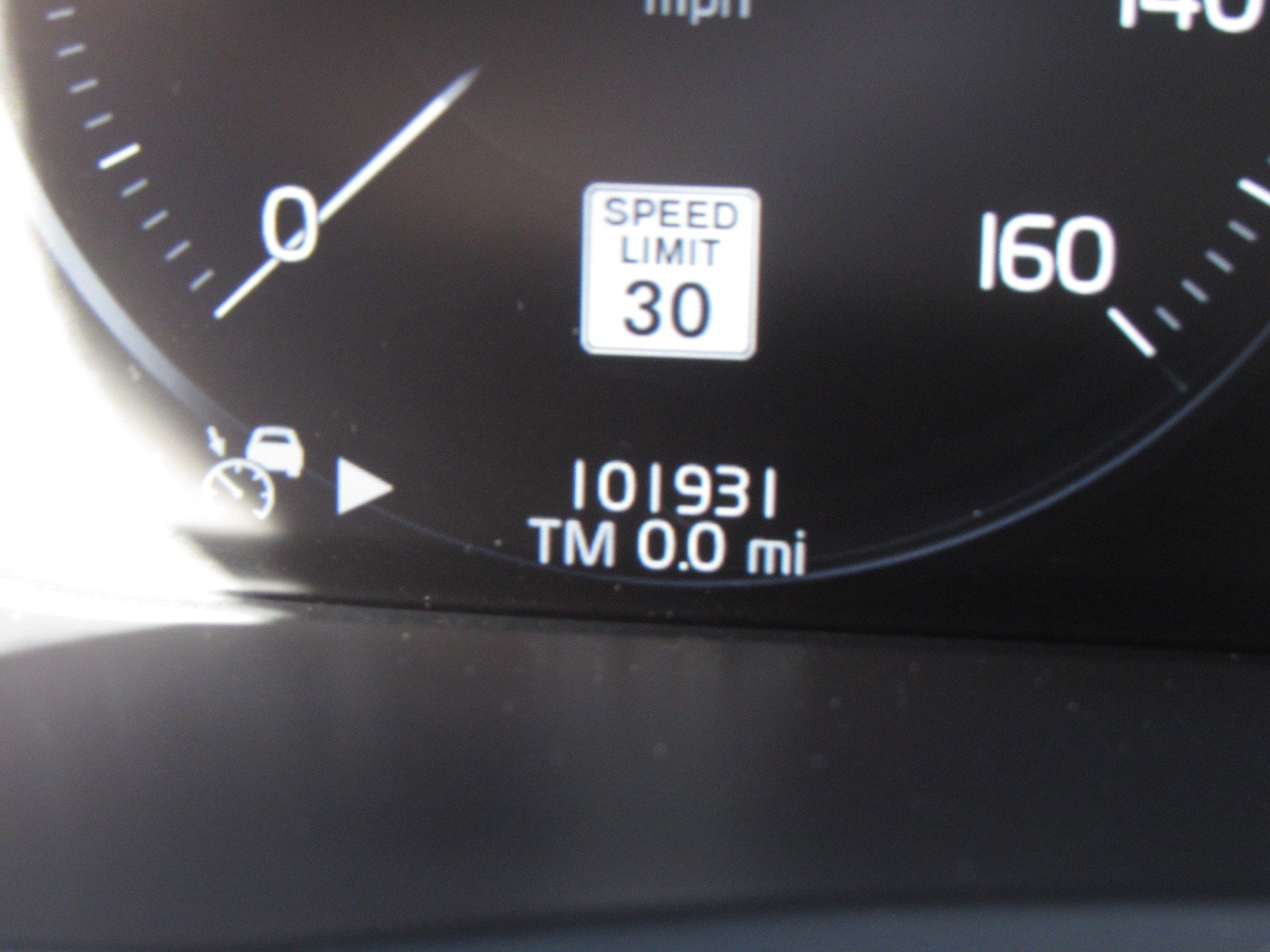 Used 2016 Volvo XC90 T6 Inscription w/ Vision Package AWD/4WD image 28