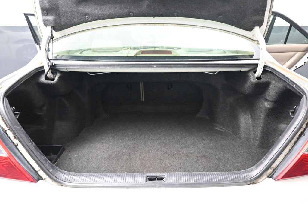 Used 2003 Toyota Camry LE FWD image 23