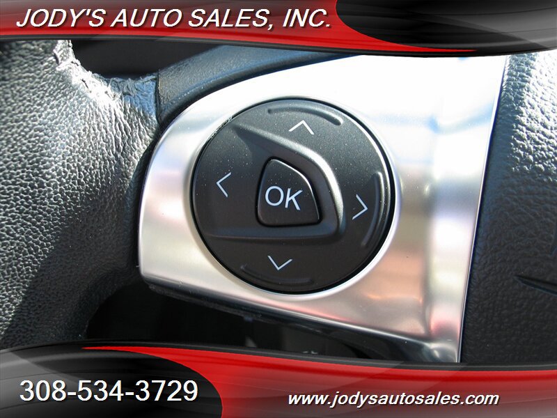 Used 2017 Ford C-MAX SE FWD image 13