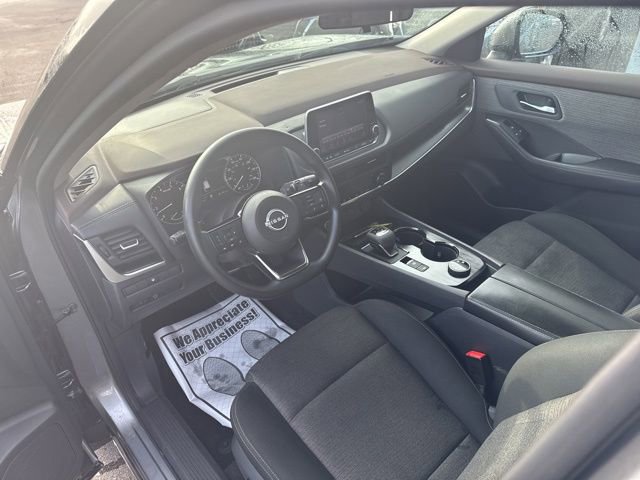 Used 2023 Nissan Rogue SV image 8