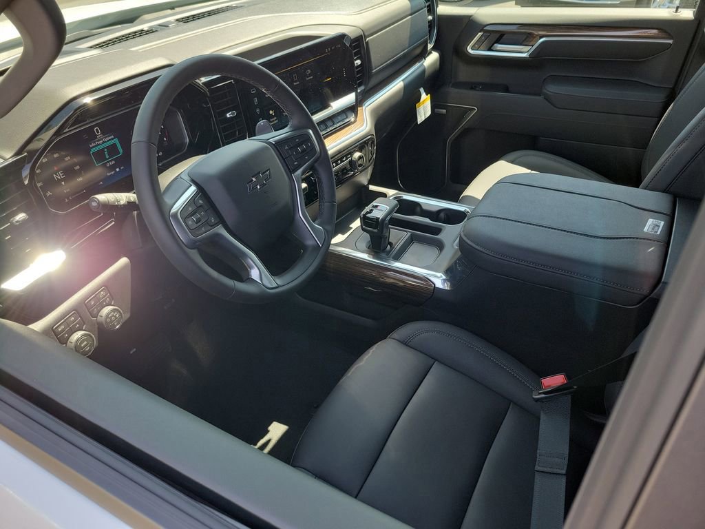 New 2026 Chevrolet Silverado 1500 RST w/ RST All Star Premium Package image 3