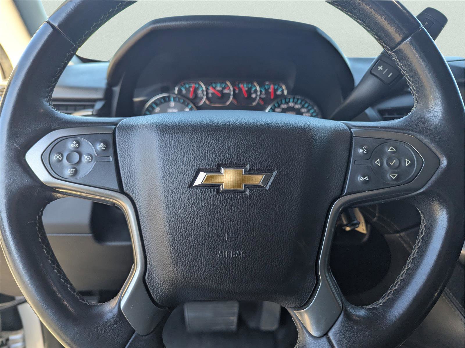 Used 2018 Chevrolet Tahoe LT image 24