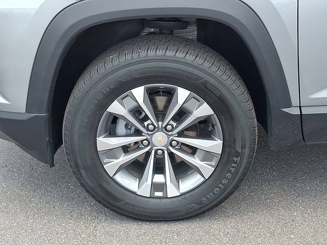 Used 2026 Chevrolet Equinox LT FWD image 28