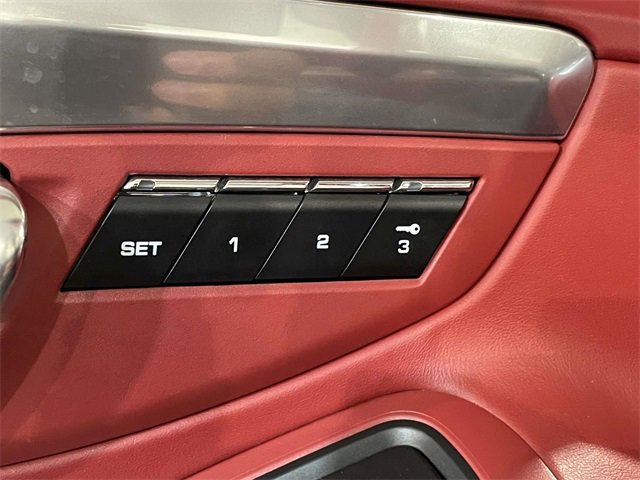 Used 2013 Porsche 911 Carrera 4S image 30