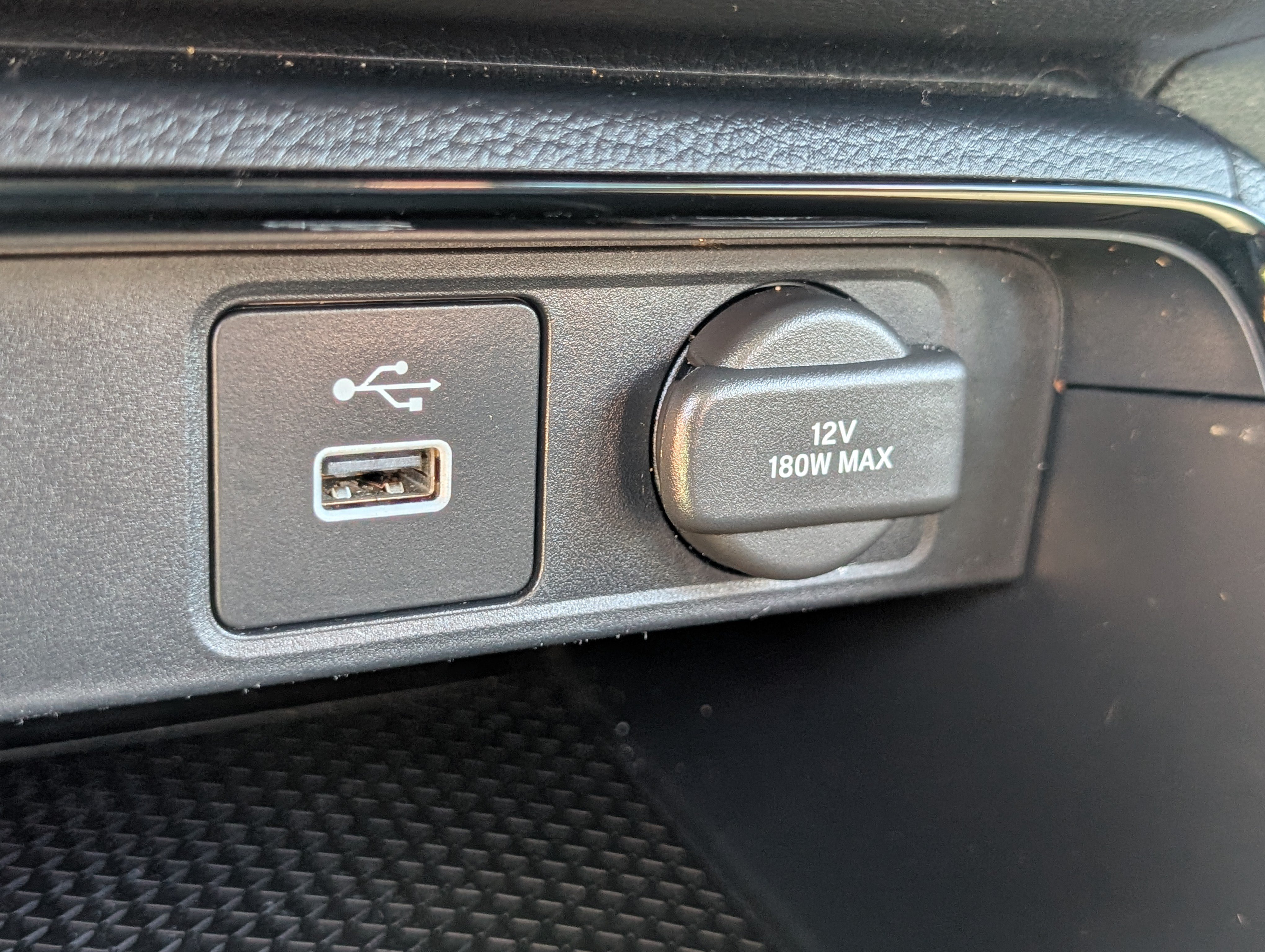 Used 2024 Honda CR-V LX image 18