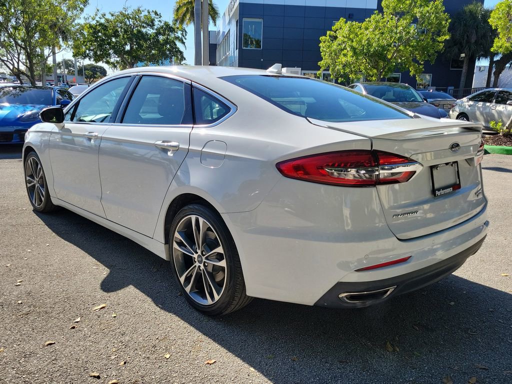 Used 2019 Ford Fusion Titanium image 5