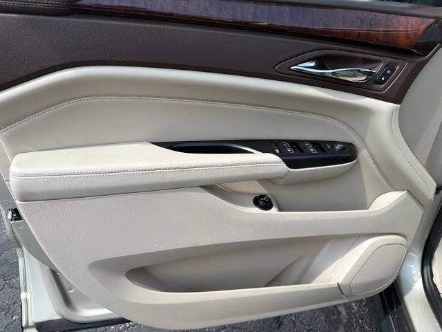 Used 2014 Cadillac SRX Luxury w/ Driver Awareness Package AWD/4WD image 11
