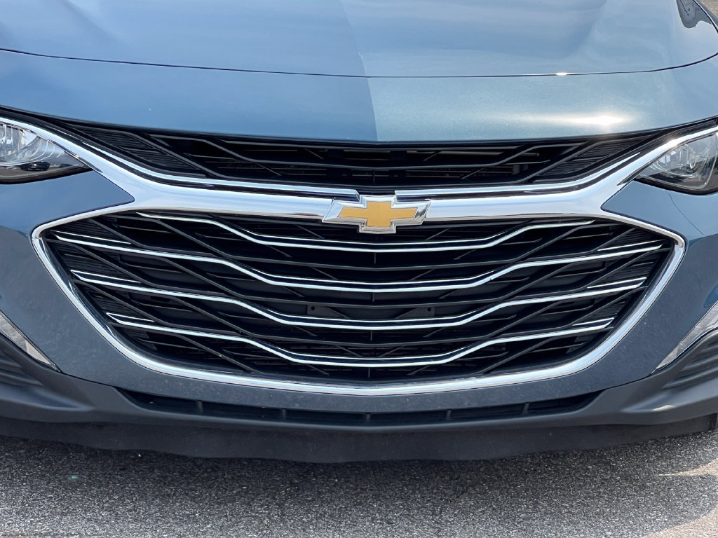 Used 2025 Chevrolet Malibu LT FWD image 33