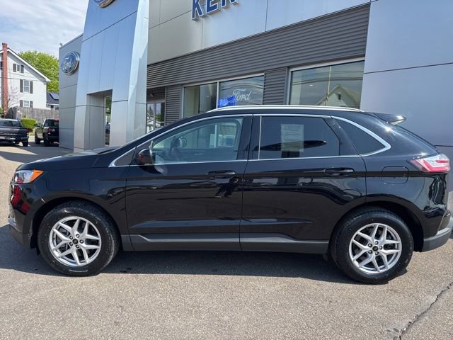 Certified 2023 Ford Edge SEL w/ Convenience Package AWD/4WD image 9