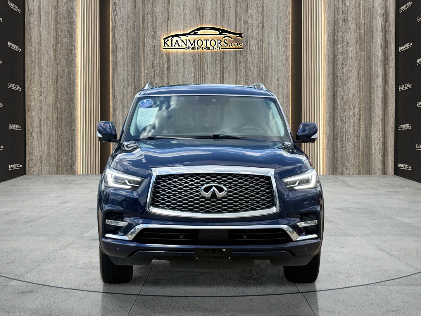 Used 2020 INFINITI QX80 Luxe w/ Proassist Package RWD image 2