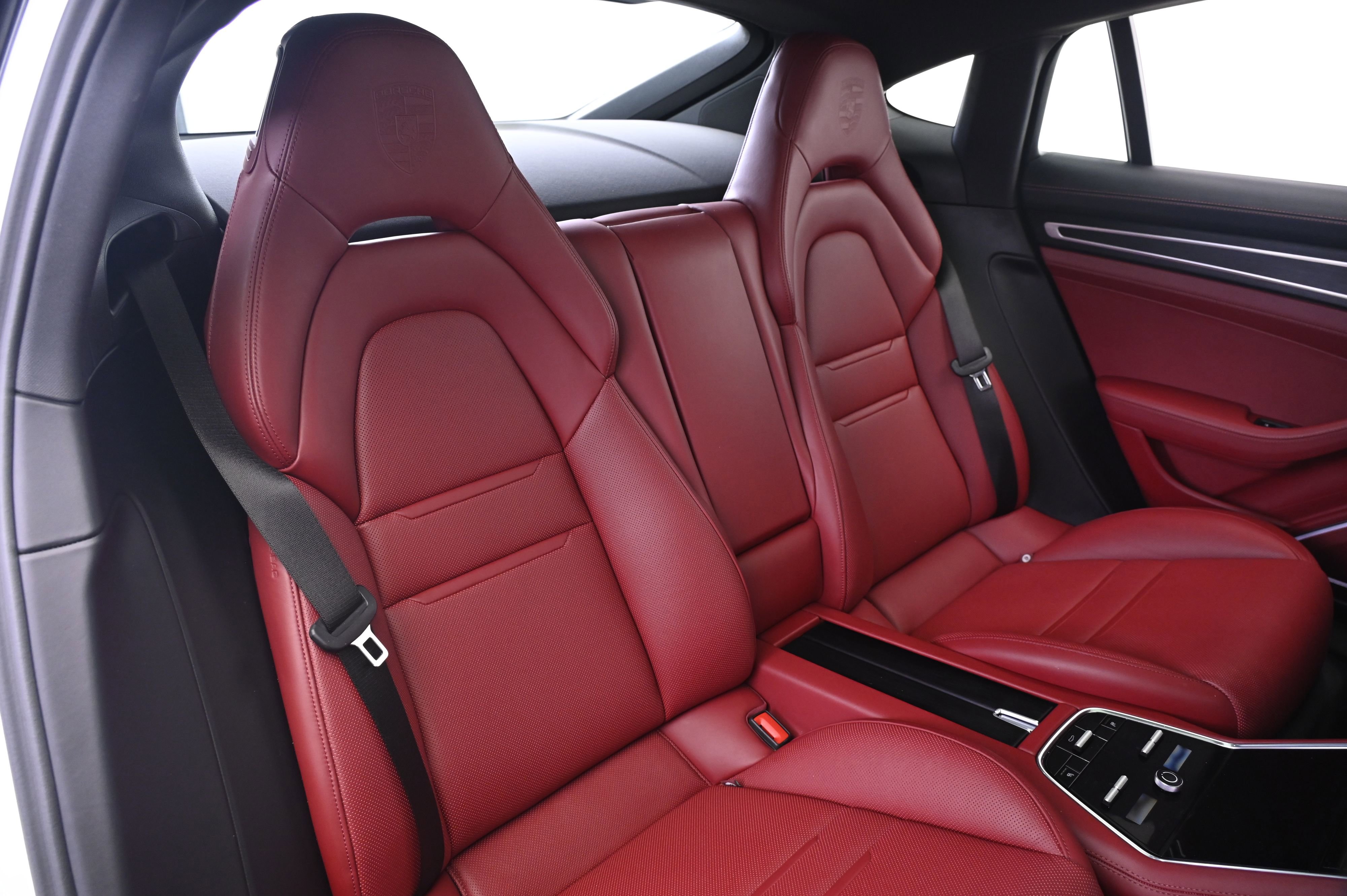 Certified 2023 Porsche Panamera 4 Platinum Edition AWD/4WD image 19
