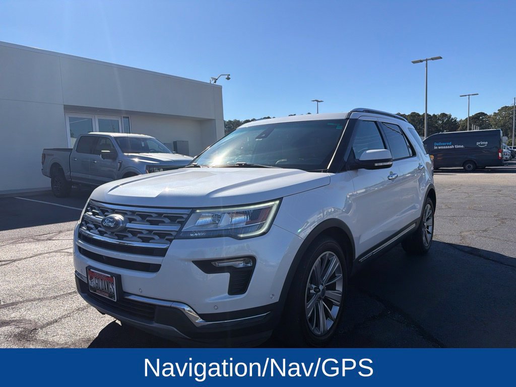Used 2018 Ford Explorer Limited w/ Equipment Group 301A FWD image 4
