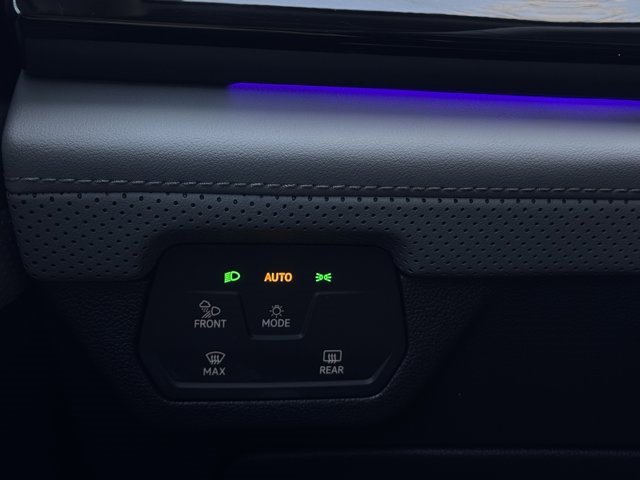 Used 2024 Volkswagen Atlas Peak Edition SE image 61