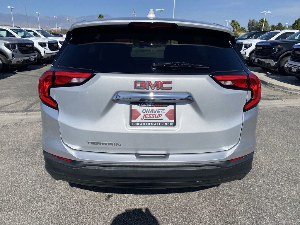 Used 2018 GMC Terrain SLE FWD image 31