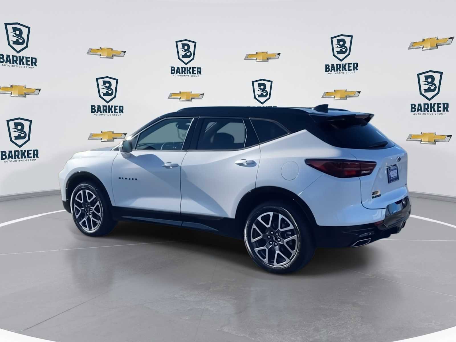 Used 2025 Chevrolet Blazer RS FWD image 6