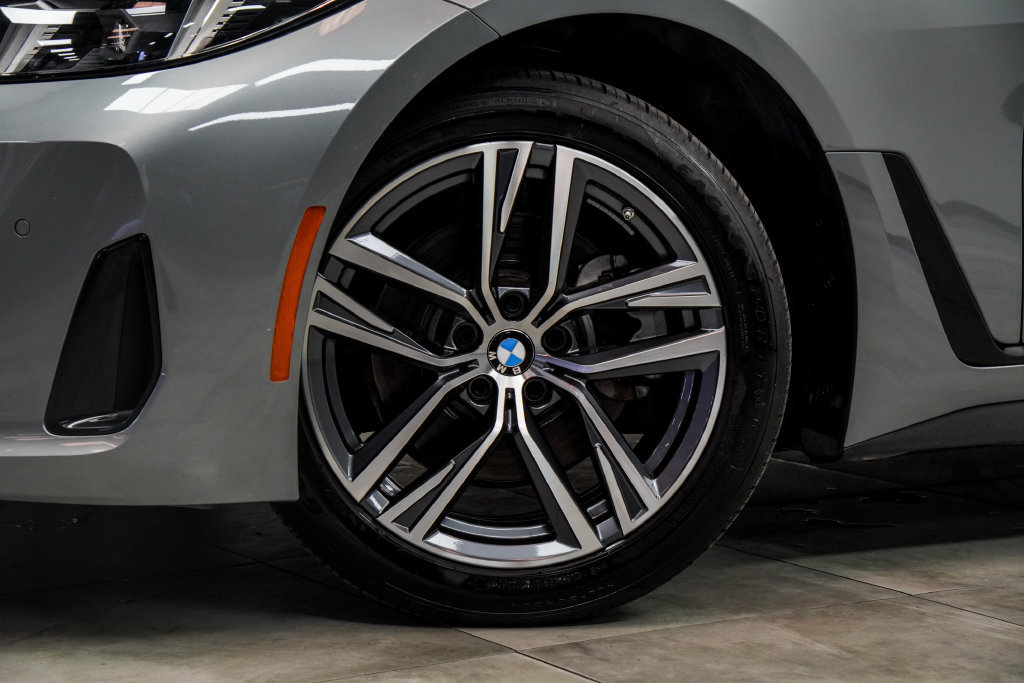 Used 2025 BMW 430i xDrive AWD/4WD image 3