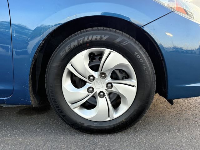 Used 2015 Honda Civic LX image 4