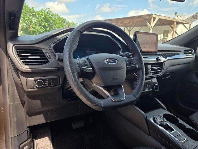 Used 2025 Ford Escape ST-Line FWD image 15