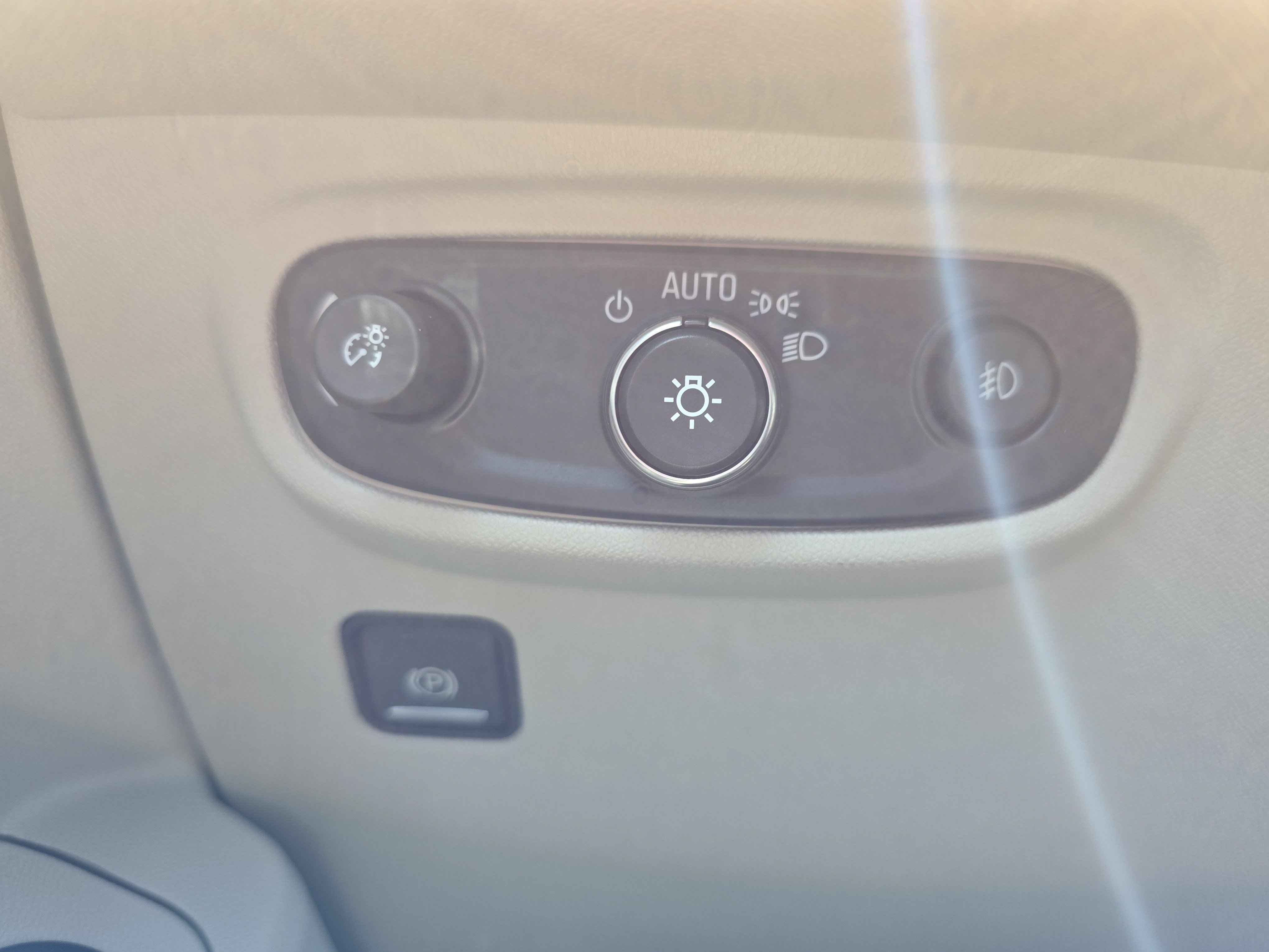 Used 2020 GMC Terrain Denali w/ Denali Premium Package FWD image 25