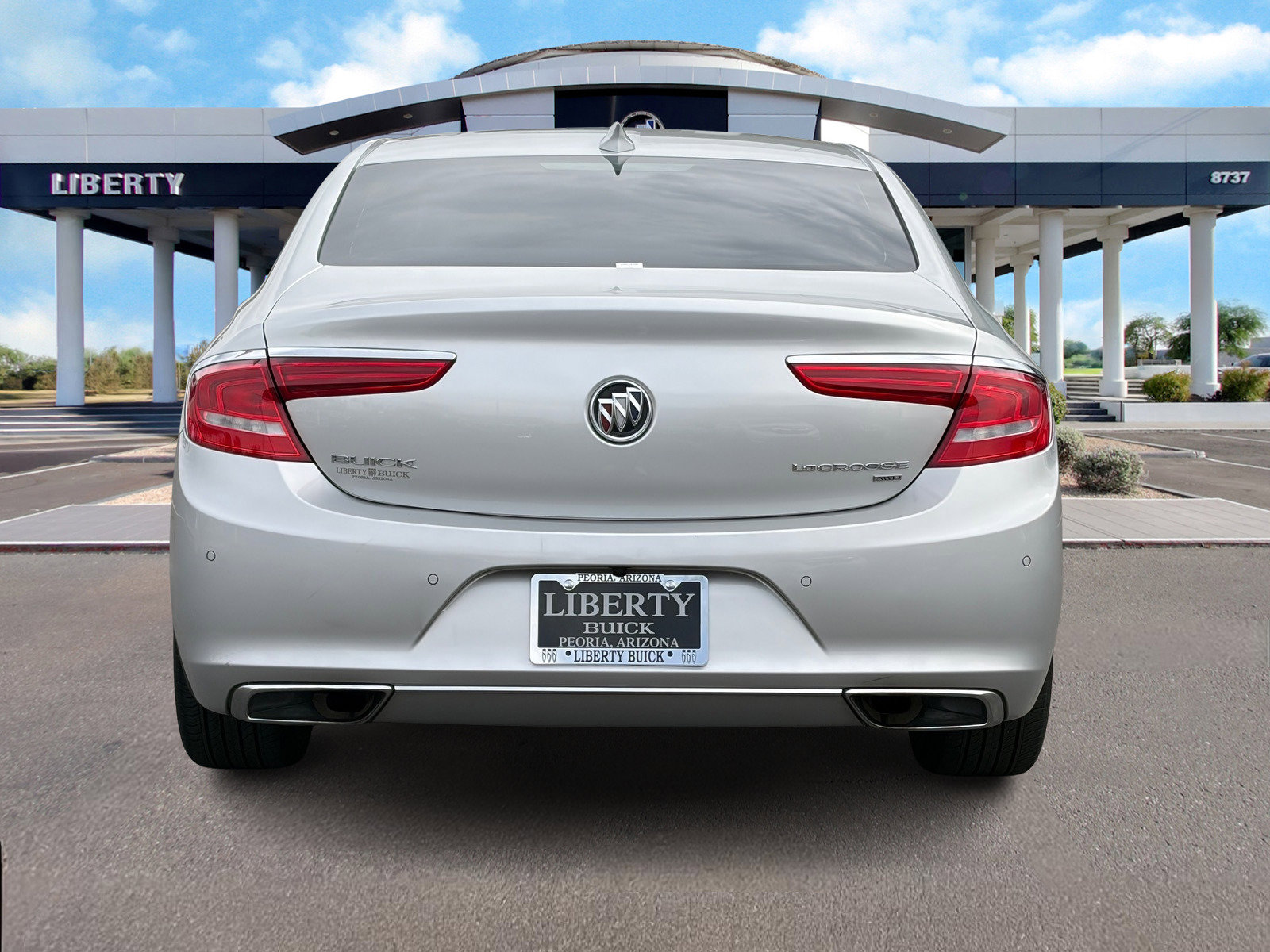 Used 2017 Buick LaCrosse Premium w/ Sun and Shade Package image 4