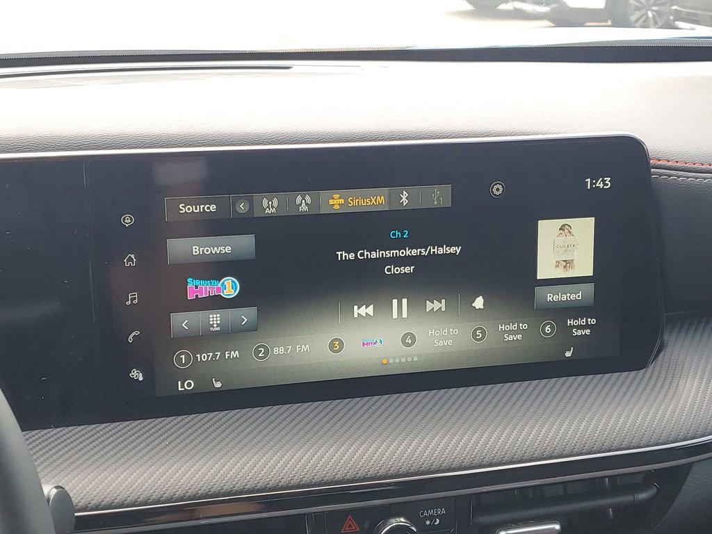 New 2025 Nissan Kicks SR w/ SR Premium Package image 18