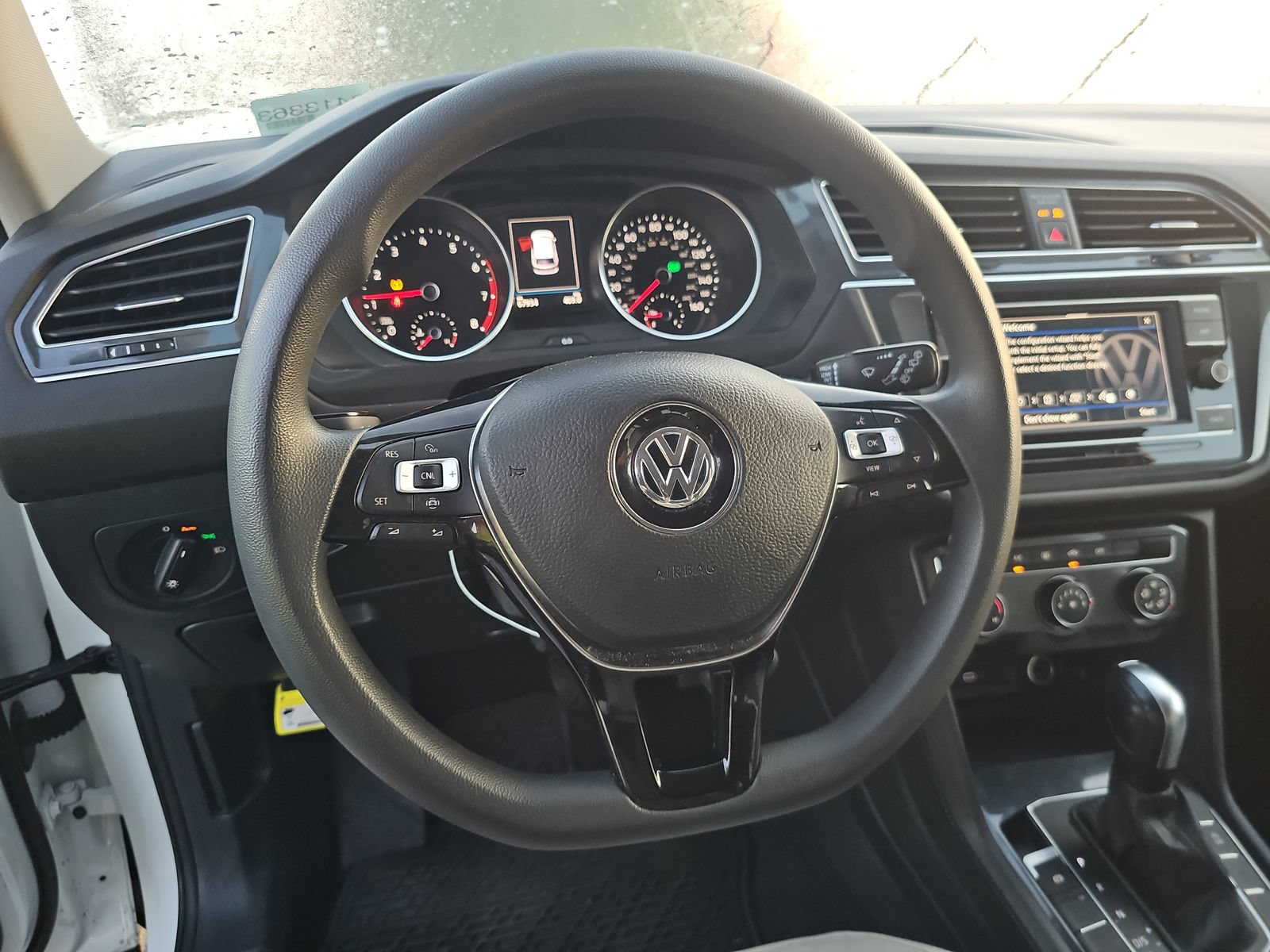 Used 2020 Volkswagen Tiguan S FWD image 8