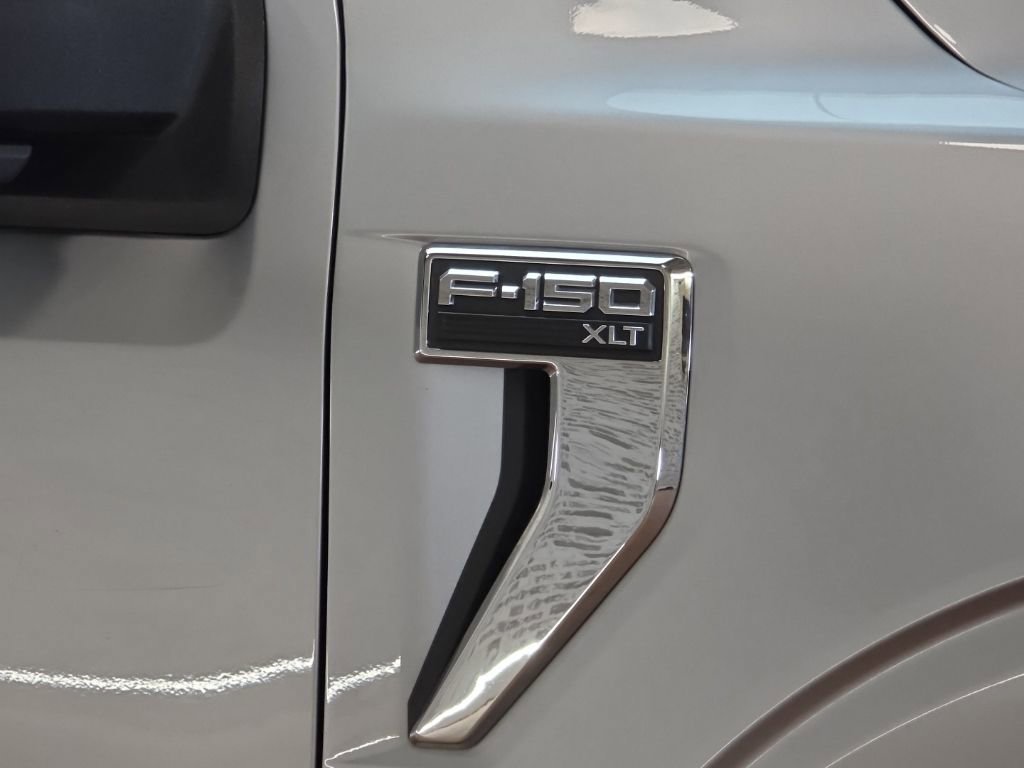 Used 2022 Ford F150 XLT w/ Trailer Tow Package image 25