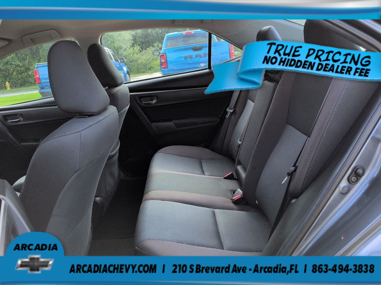 Used 2018 Toyota Corolla LE FWD image 13