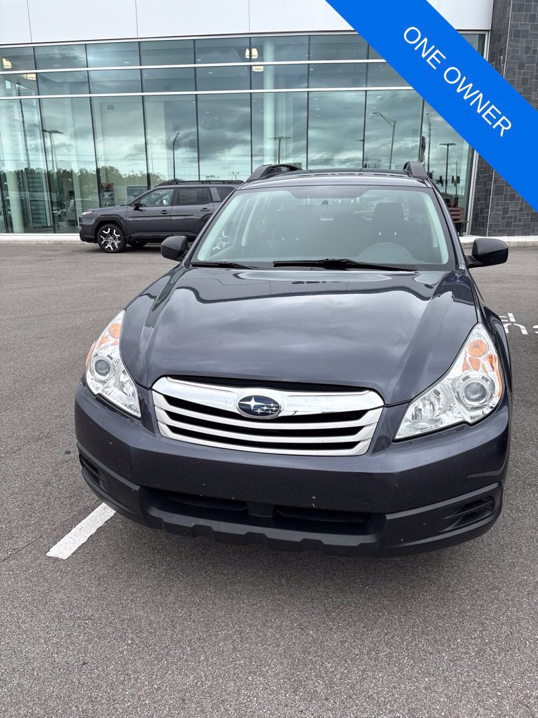 Used 2011 Subaru Outback 2.5i AWD/4WD image 2