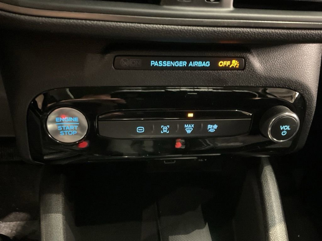 New 2026 Ford Escape SE w/ Class II Trailer Tow Package image 14