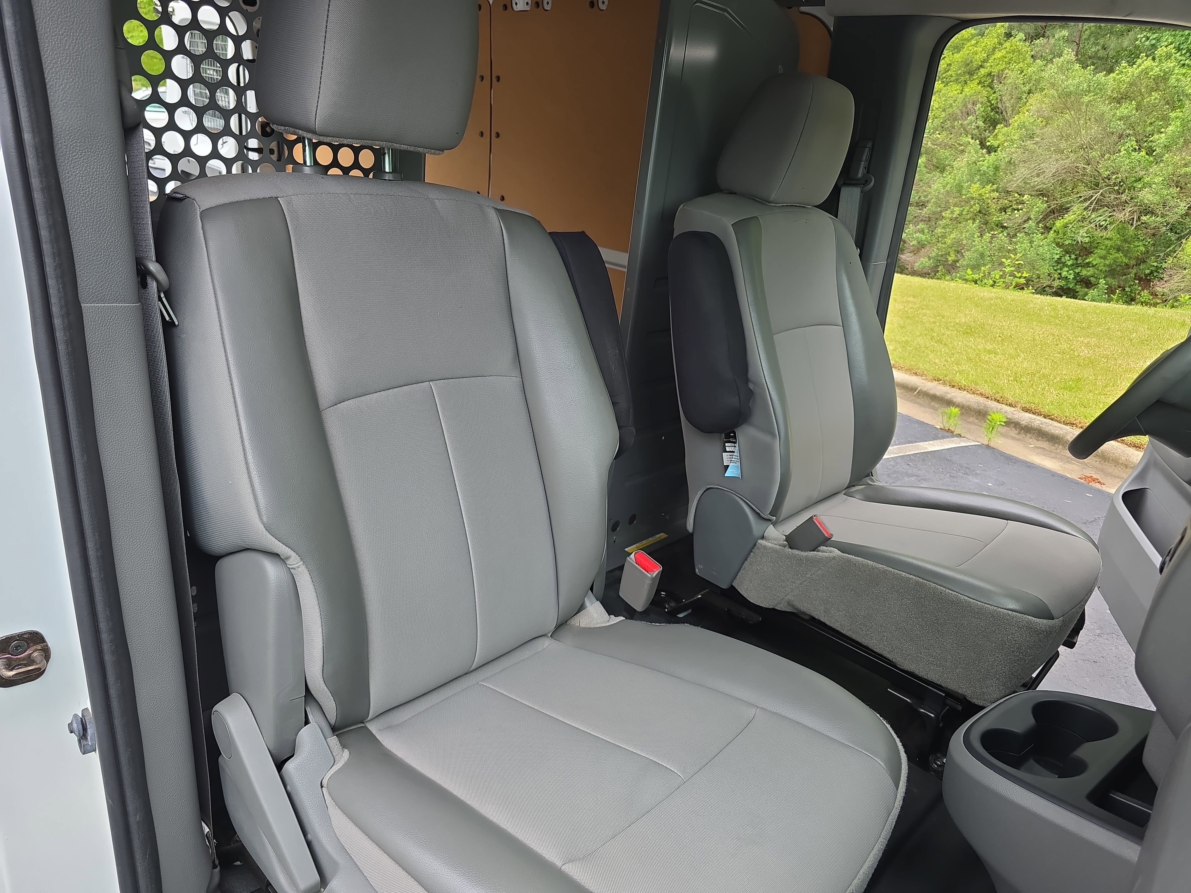 Used 2018 Nissan NV 1500 SV w/ Rear Door Glass Package RWD image 10