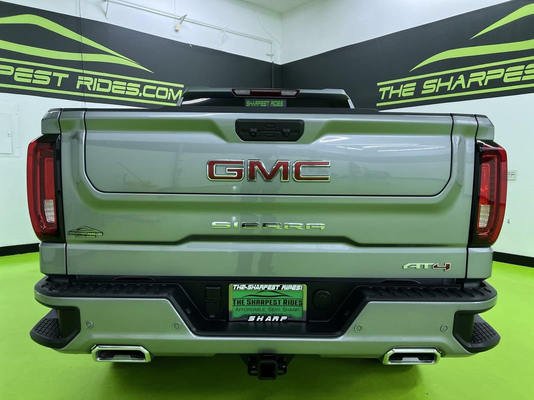 Used 2025 GMC Sierra 1500 AT4 w/ AT4 Premium Package AWD/4WD image 8