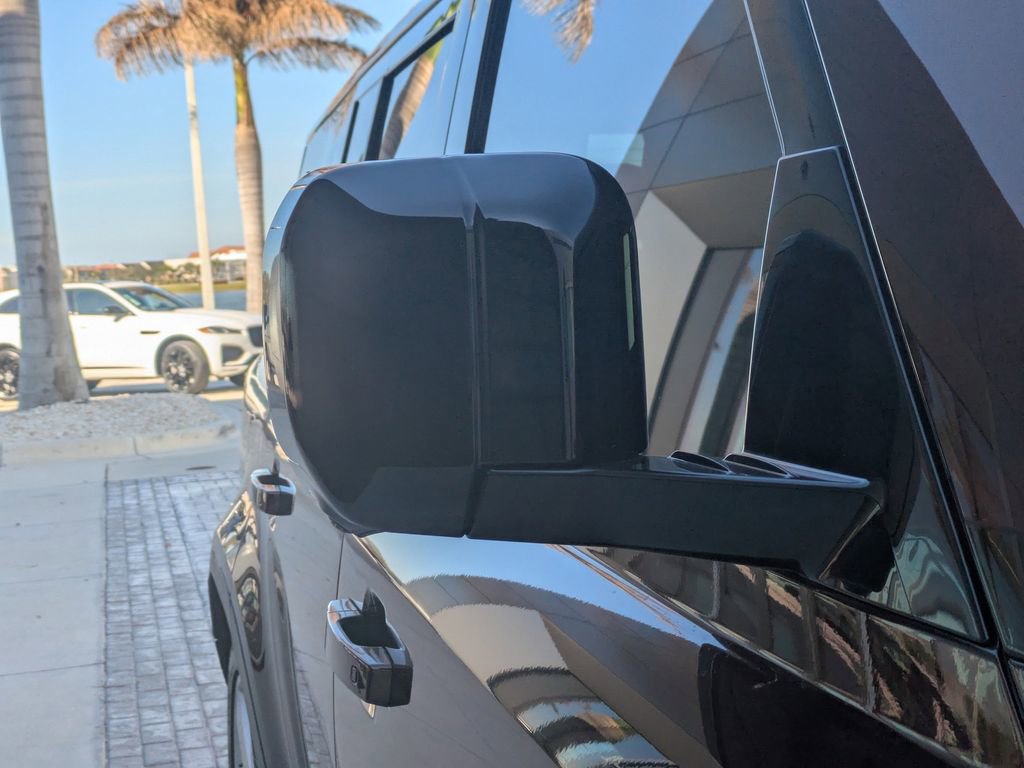 Used 2023 Land Rover Defender 130 First Edition image 12