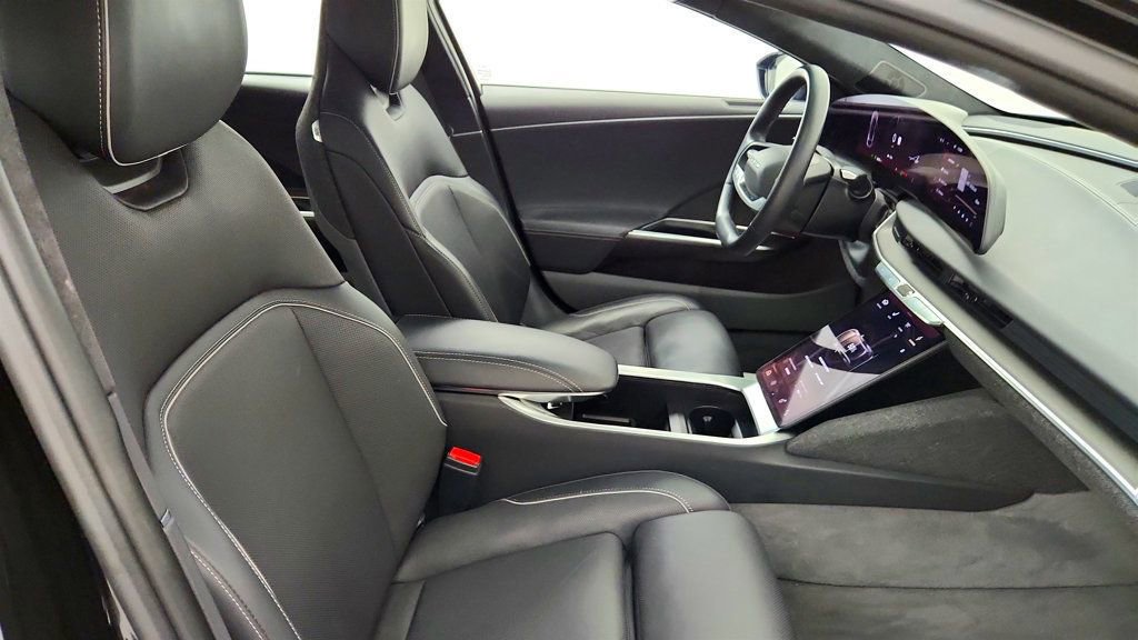 Used 2023 Lucid Air Touring AWD/4WD image 26